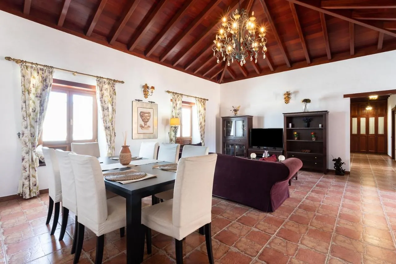 Villa Home2Book Finca Dos Ruedas La Ampuyenta