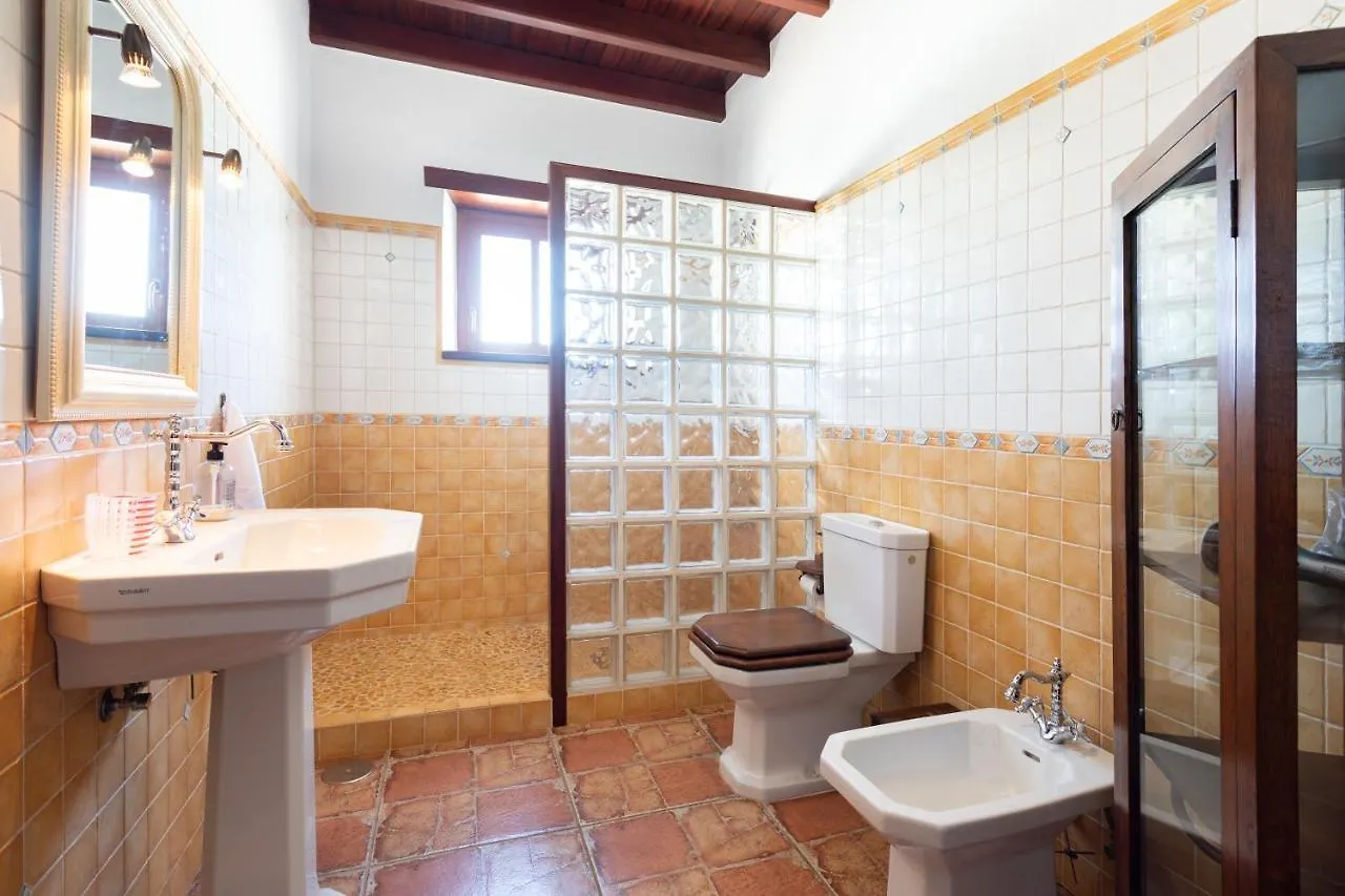 Villa Home2Book Finca Dos Ruedas La Ampuyenta